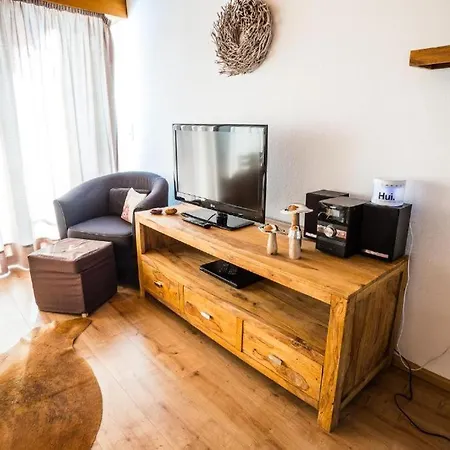 Haus Cervelli By Monicare * ゼーフェルト・イン・チロル