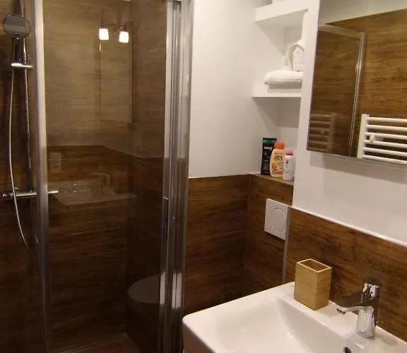 Haus Cervelli By Monicare * ゼーフェルト・イン・チロル